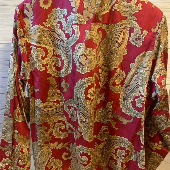 Jones New York Red and Gold Paisley Shirt - Picture 2 of 3
